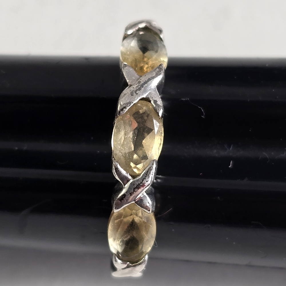 Elegant Sterling Silver 925 Citrine Ring - Picture 4 of 6